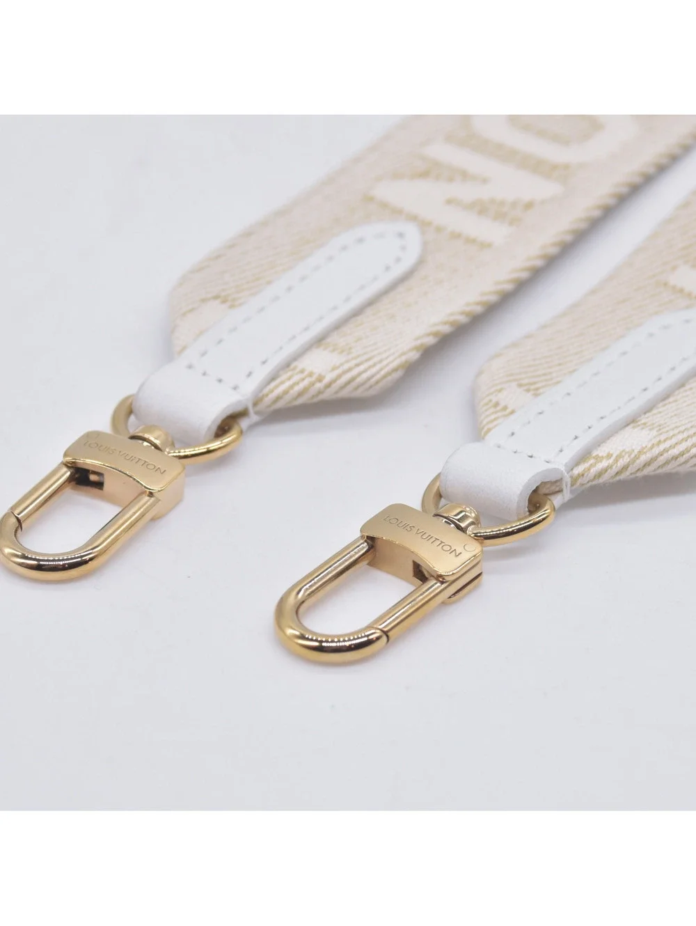 $715 Louis Vuitton Nylon Coussin Shoulder Strap White